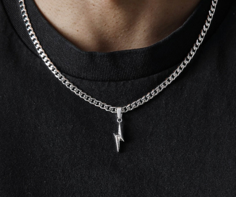 GYMCORE Bolt Pendant & Cuban Chain 5mm
